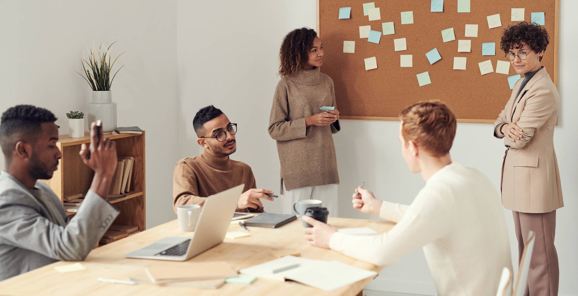 Crucial Strategies to Resolve Conflicts in The Workplace